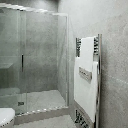 Louvois Apartment *