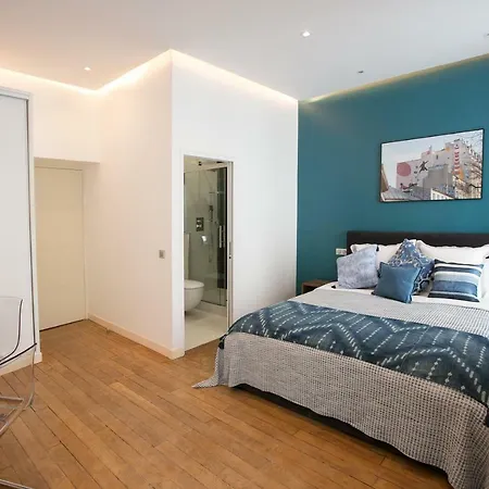 Louvois Apartment